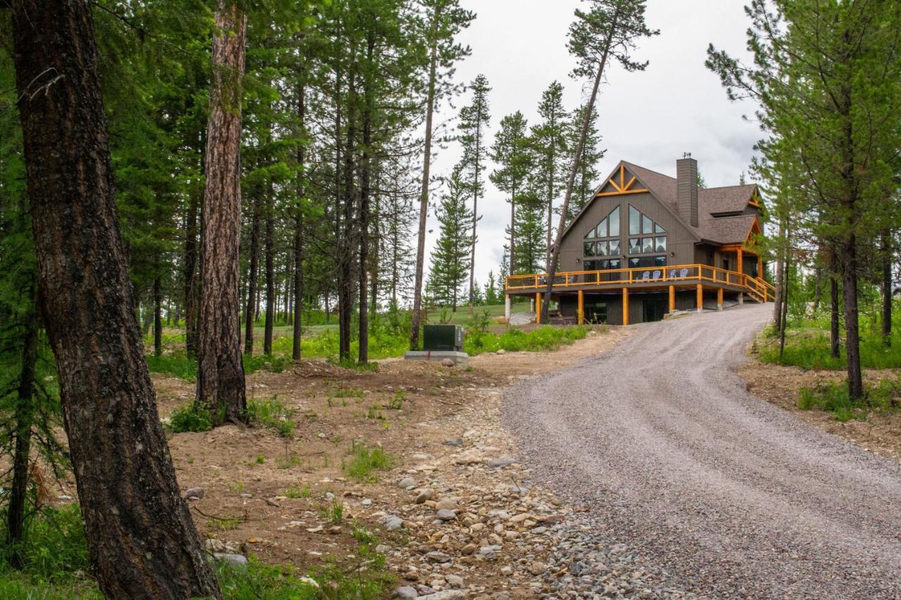 Glacier Homestead Coram Εξωτερικό φωτογραφία