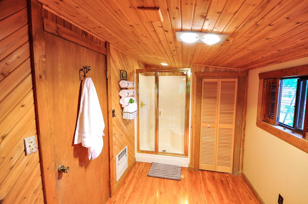 Glacier Homestead Coram Εξωτερικό φωτογραφία